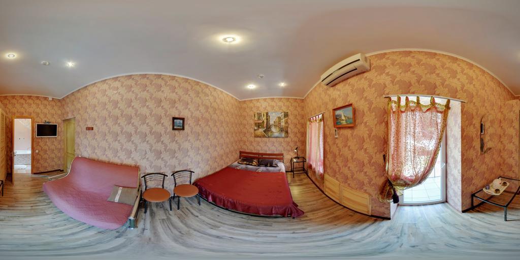 Yellow Unlimited Hotel 4 Kharkiv Extérieur photo