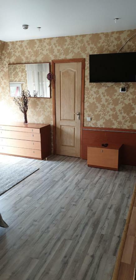 Yellow Unlimited Hotel 4 Kharkiv Extérieur photo